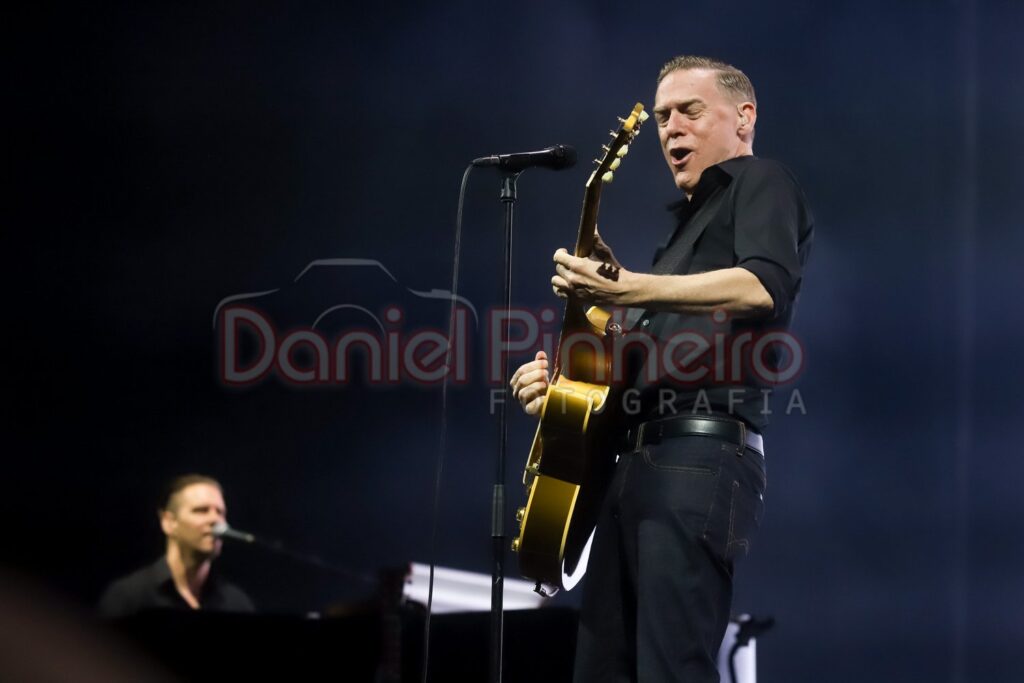 Bryan Adams