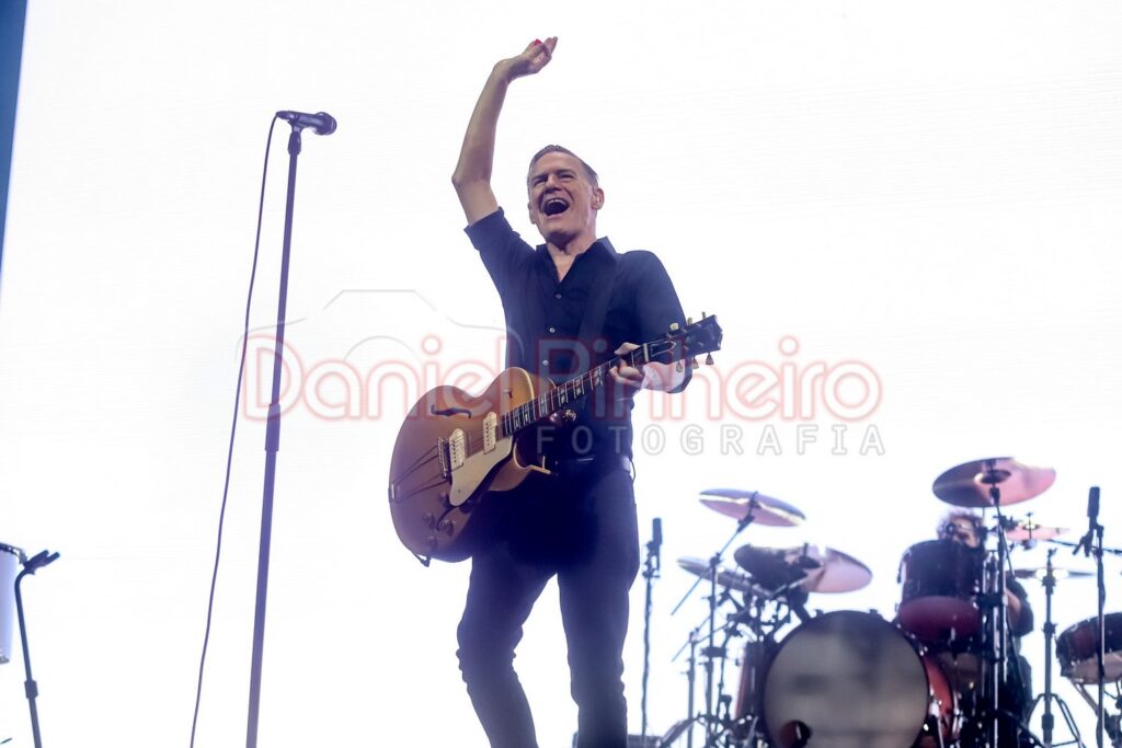 Bryan Adams