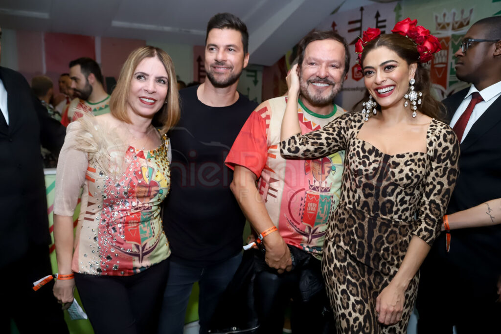 Liege Monteiro, Carlos Eduardo, Wolf Maia e Juliana Paes